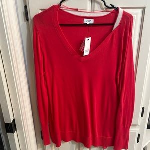 Crown & Ivy sweater pink Large